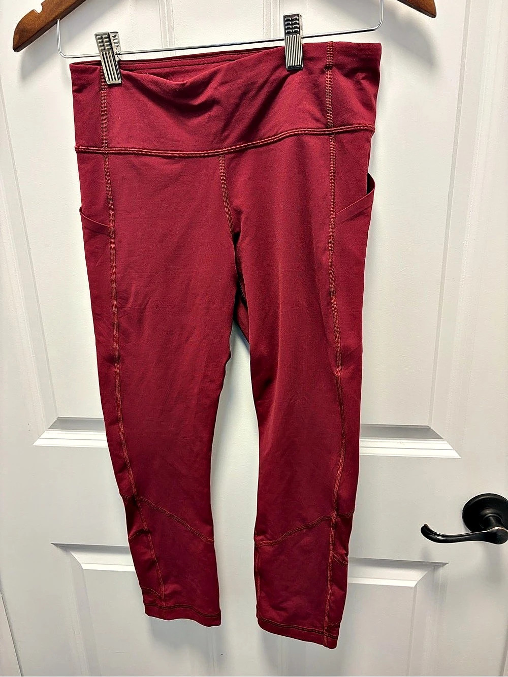 Lululemon Speed Up Crop 21" Red Athletic Leggings